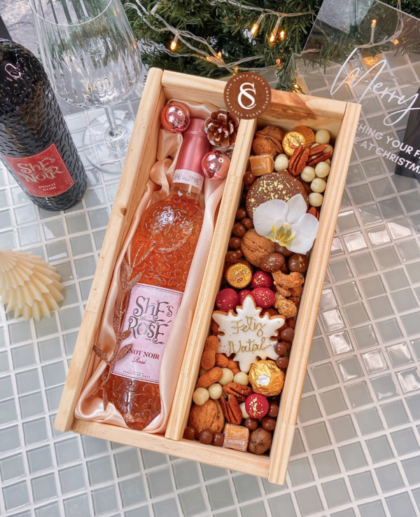 BOX MADEIRA COM ACRÍLICO - BEBIDA E CHOCOLATE
